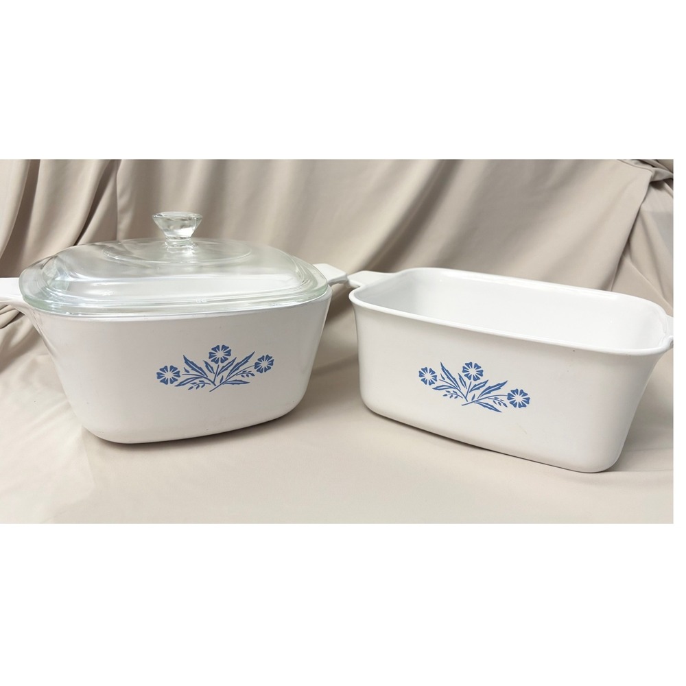 Vintage Corning Ware Cornflower Blue Set P-1 3/4-B & P-4-B with Lid 1970s USA